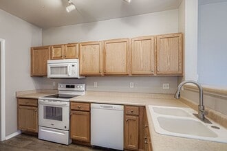 12711 Colorado Blvd in Thornton, CO - Building Photo - Building Photo