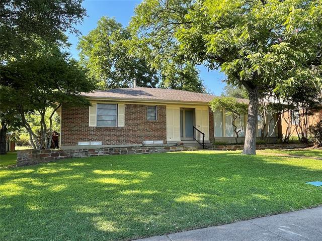 property at 1303 Northlake Dr