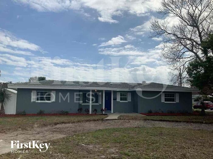 1035 S Duncan Ave in Clearwater, FL - Building Photo