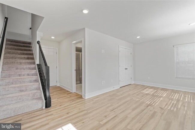 7550 Johnnycake Rd in Woodlawn, MD - Building Photo - Building Photo