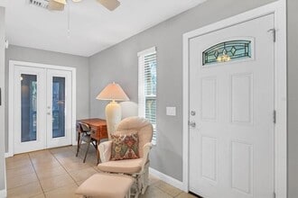 2703 Forest Knoll Dr in Sarasota, FL - Building Photo - Building Photo