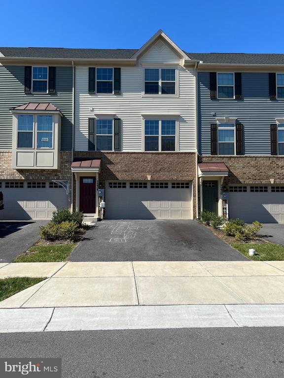 7234 Bodkin Wy in New Market, MD - Foto de edificio - Building Photo