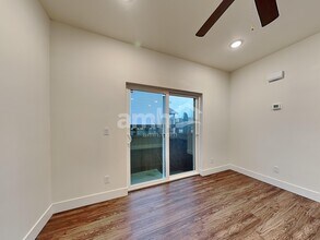 23379 SE Dogwood St in Black Diamond, WA - Foto de edificio - Building Photo