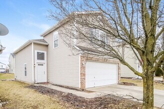 677 Florence Dr in Greenfield, IN - Building Photo - Building Photo