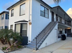 5279 E The Toledo-Apt 5 in Long Beach, CA - Building Photo