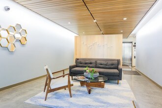 Corbett Heights in Portland, OR - Building Photo - Interior Photo
