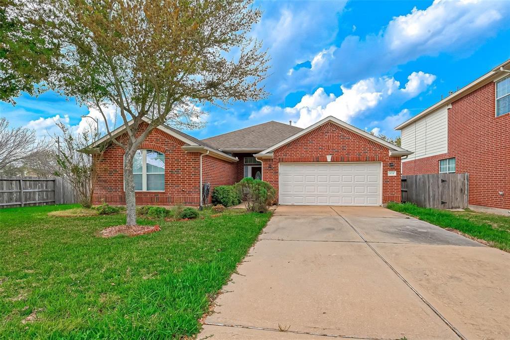 4114 Applecreek Bend Dr in Stafford, TX - Foto de edificio