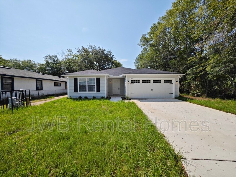 1912 Mc Quade St in Jacksonville, FL - Foto de edificio