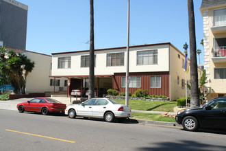 517 S Kenmore Ave in Los Angeles, CA - Building Photo - Building Photo