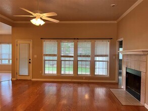 1112 Cimarron Ct in San Marcos, TX - Building Photo - Building Photo