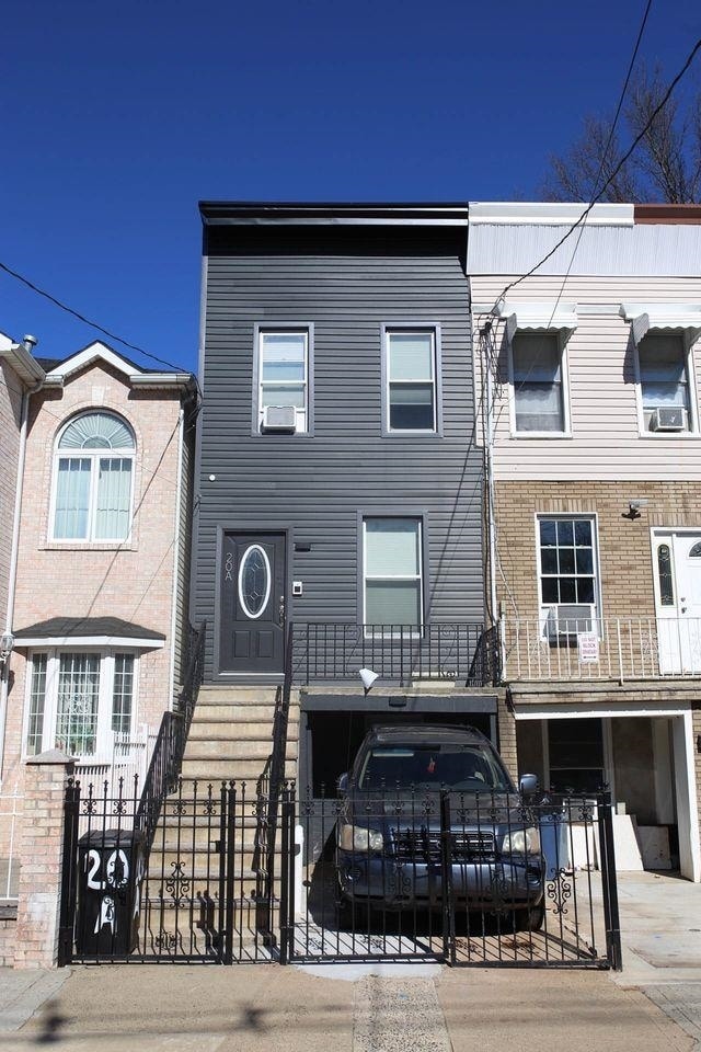 property at 20 Clendenny Ave