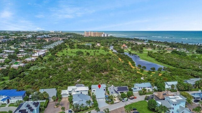 property at 703 Xanadu Pl