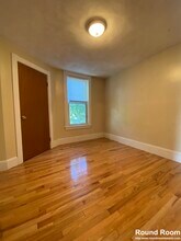 51 Aldie St, Unit 3 in Boston, MA - Building Photo - Building Photo
