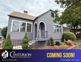 745 E St NE in Salem, OR - Building Photo