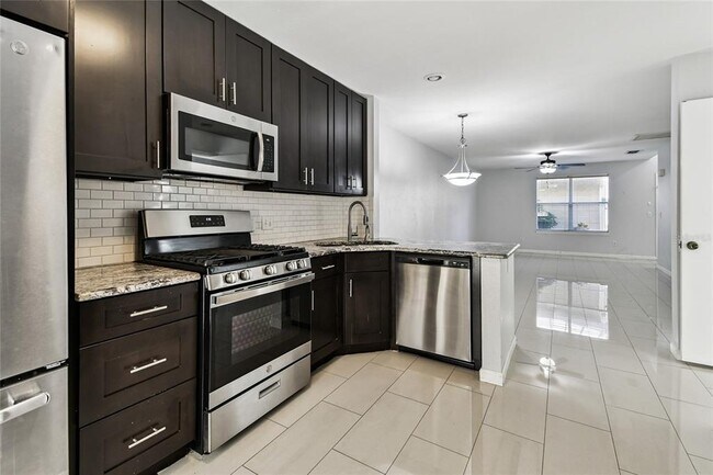 13022 Arborview Pl in Tampa, FL - Building Photo - Building Photo