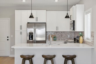 Oneka Fields Townhomes in Hugo, MN - Building Photo - Building Photo