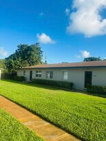 9305 Sunrise Dr in West Palm Beach, FL - Building Photo