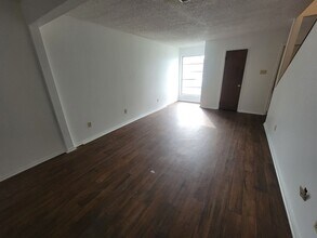 201 High Meadows Blvd in Lafayette, LA - Building Photo - Building Photo