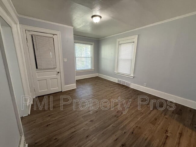 property at 2853 N Booth St