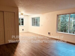 6313 151st St NW in Gig Harbor, WA - Building Photo - Building Photo