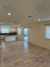 29555 Copper Hill Ct in Winchester, CA - Building Photo - Building Photo