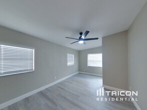 1702 W Washington St in Plant City, FL - Building Photo - Building Photo
