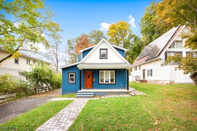 property at 311 Jefferson Ave