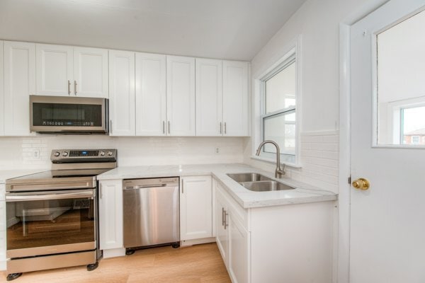 98 Ellis Av in Kitchener, ON - Building Photo - Building Photo