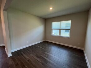 6305 Cloverdale Ave in Port St. Lucie, FL - Building Photo - Building Photo