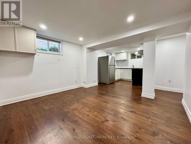 487 Annapolis Ave in Oshawa, ON - Building Photo - Building Photo