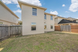 8050 Tavenor Ln in Houston, TX - Building Photo - Building Photo