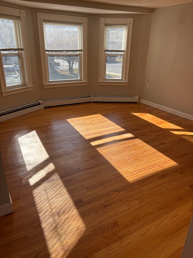 27 Elm St, Unit Unit #1