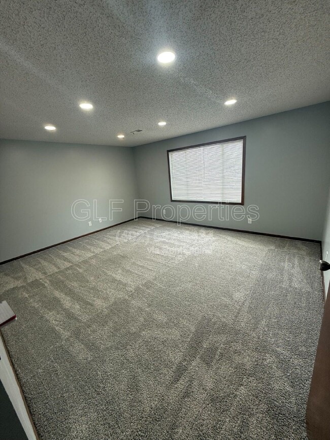 46 Bradford St in Seward, NE - Building Photo - Building Photo
