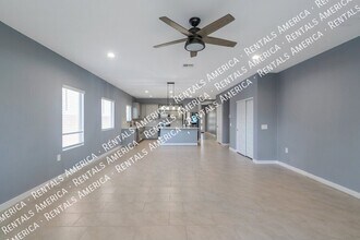 12440 W Gini Ln in Marana, AZ - Building Photo - Building Photo