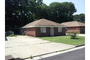 Lois Lane Duplex Portfolio Apartments