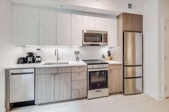 1051 First St NE in Washington, DC - Building Photo - Building Photo