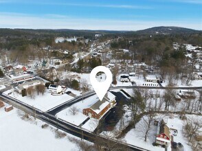 15 Mountain Rd in Goffstown, NH - Foto de edificio - Building Photo