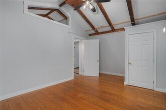 31 Bridge St in Newport, RI - Building Photo - Building Photo