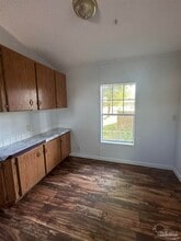 5675 Saufley Field Rd in Bellview, FL - Building Photo - Building Photo