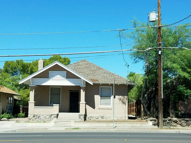 property at 705 N Euclid Ave