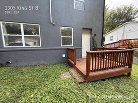 1305 King St in Charlottesville, VA - Building Photo