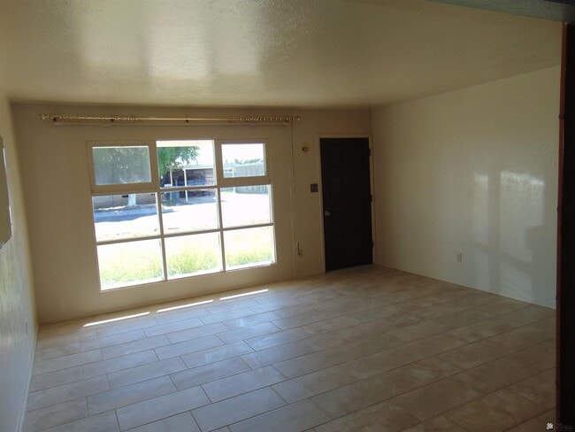 2014 E 25th St in Yuma, AZ - Building Photo - Building Photo