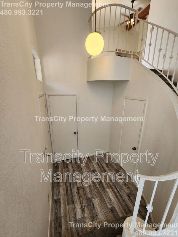 839 S Westwood in Mesa, AZ - Foto de edificio - Building Photo