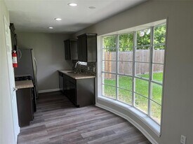 4003 Brownstone Ln in Houston, TX - Building Photo