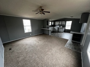 7601 N Hwy Vv in Columbia, MO - Building Photo - Building Photo