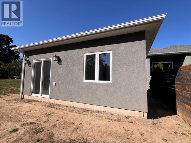 89 Draper St in Essex, ON - Building Photo - Building Photo