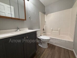 808 Peach St in Lincoln, NE - Building Photo - Building Photo