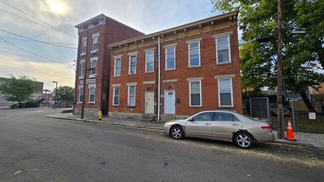 2131 Staebler St in Cincinnati, OH - Building Photo - Building Photo