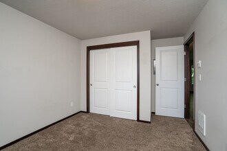 217 Lodean Dr in Burlington, WA - Building Photo - Building Photo