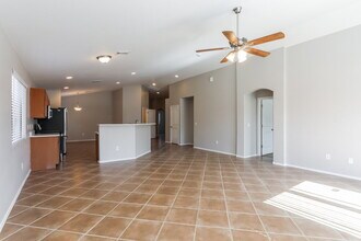 3043 W Mountain Dew St in Tucson, AZ - Foto de edificio - Building Photo